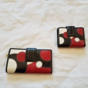 Fossil Black, Red, and White wallet set!